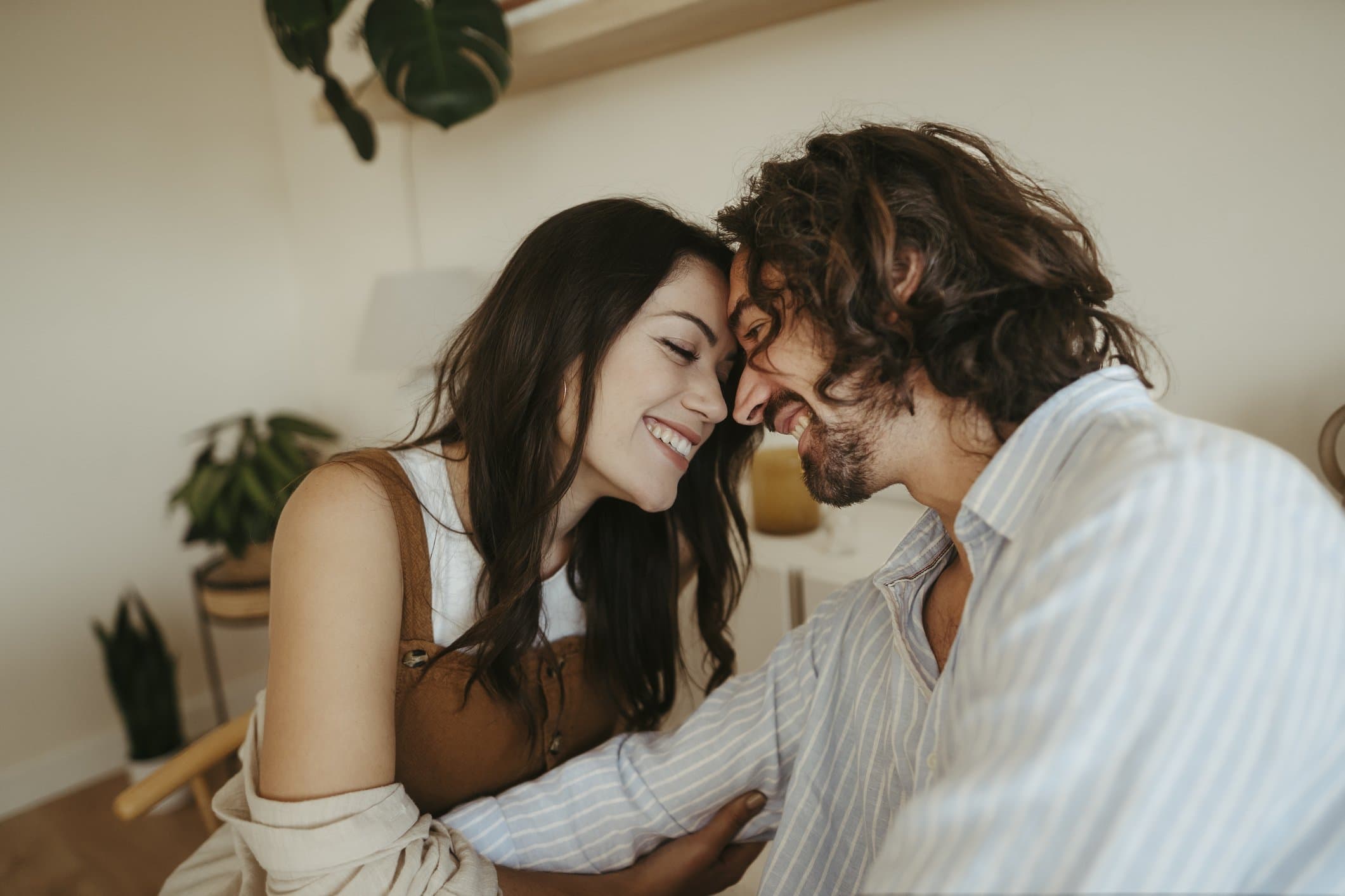 ¿Por qué las mujeres que dan el primer paso tienen más éxito?