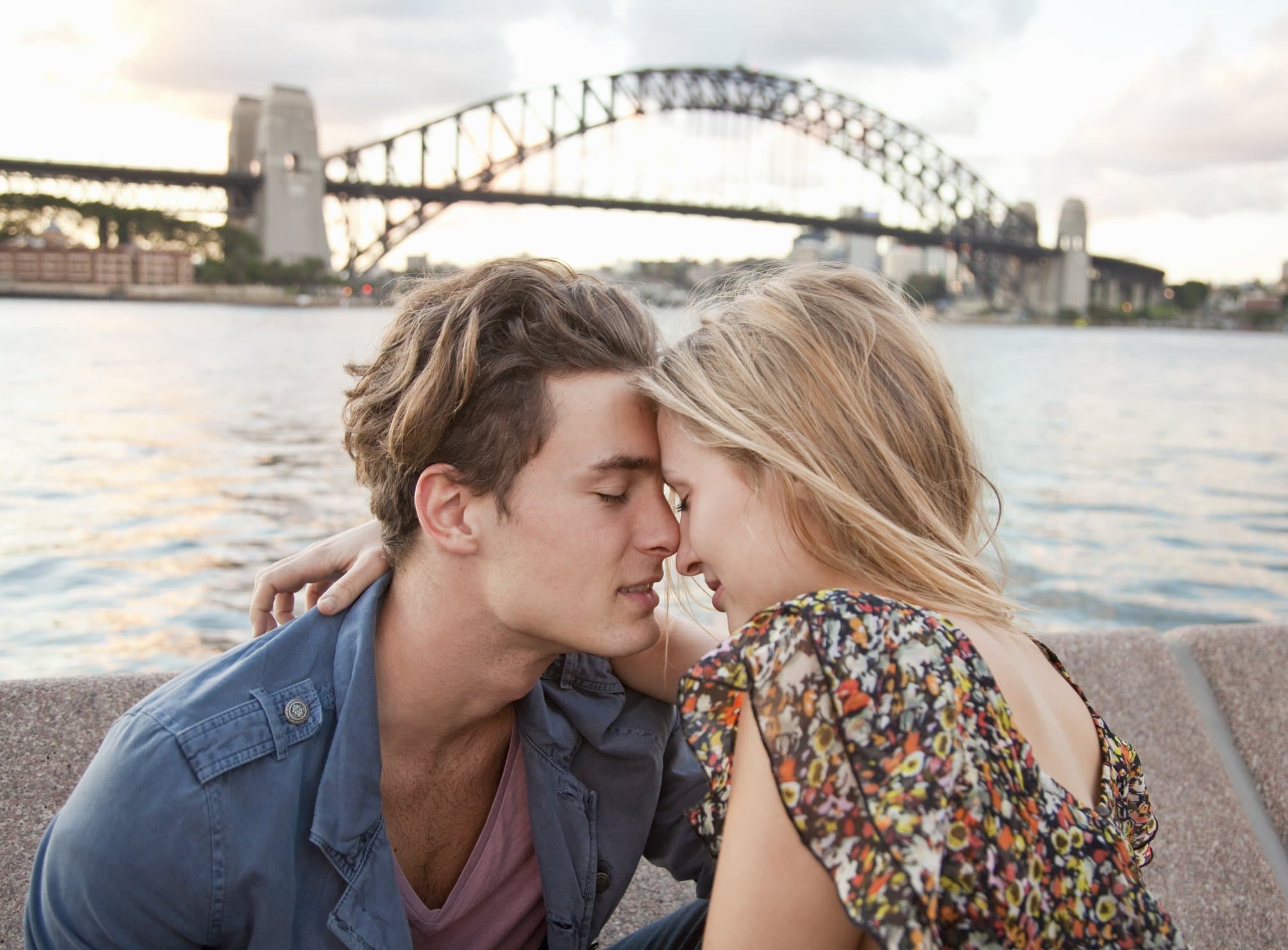 10 Cosas que las mujeres sólo hacen con los hombres que aman