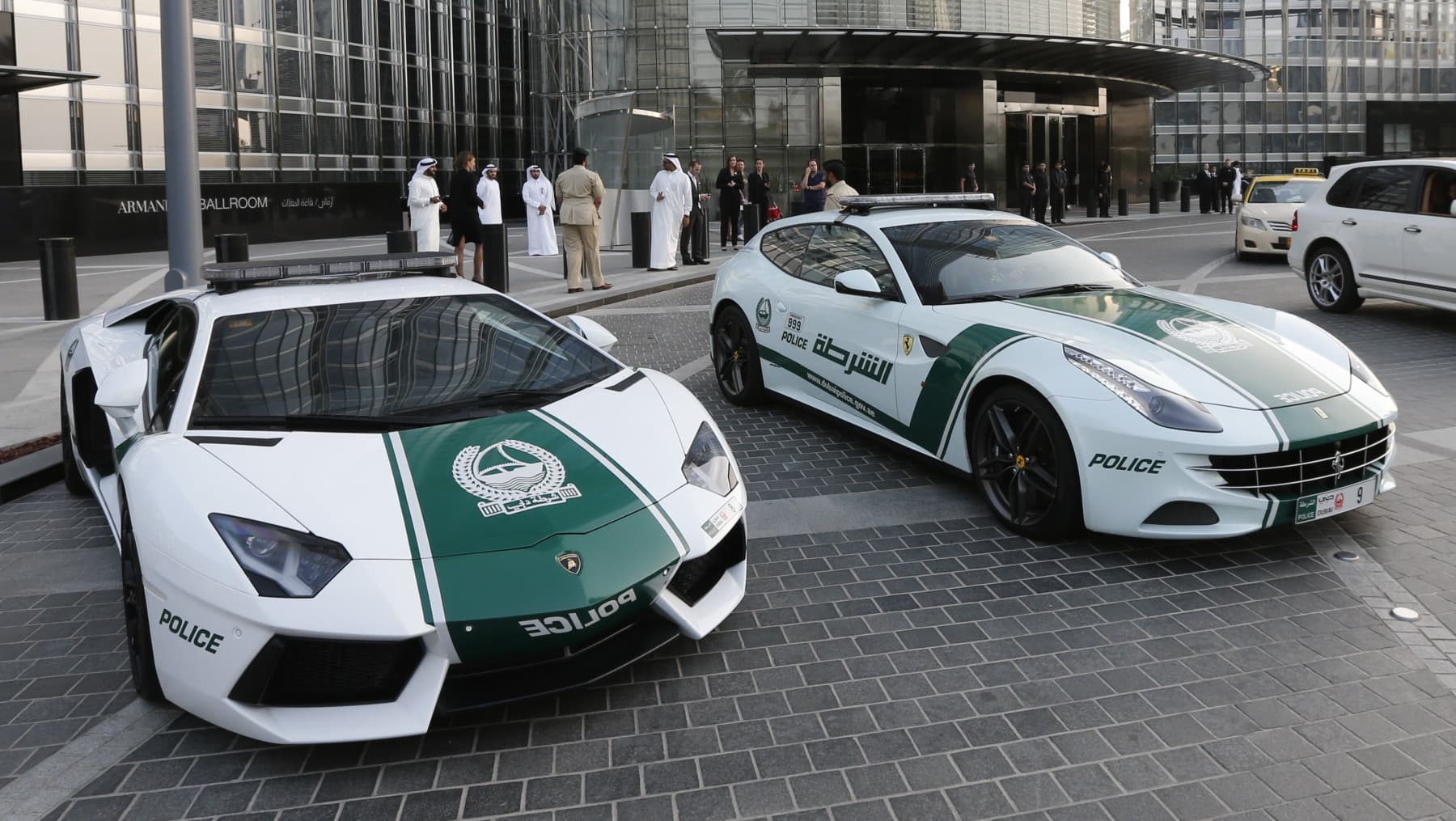 Ocho locas formas de ganar dinero en Dubai
