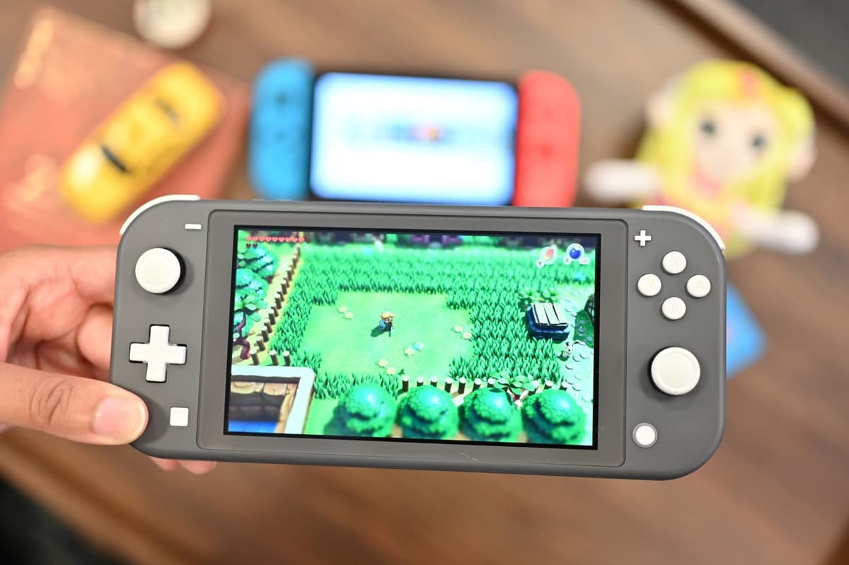 Nintendo Switch Lite – $200 | 9 gadgets navideños imprescindibles para los amantes de la tecnología | bayas de cerebro