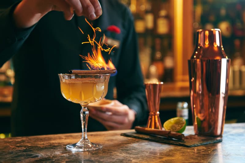 7 cosas que nunca deberías decirle a un bartender