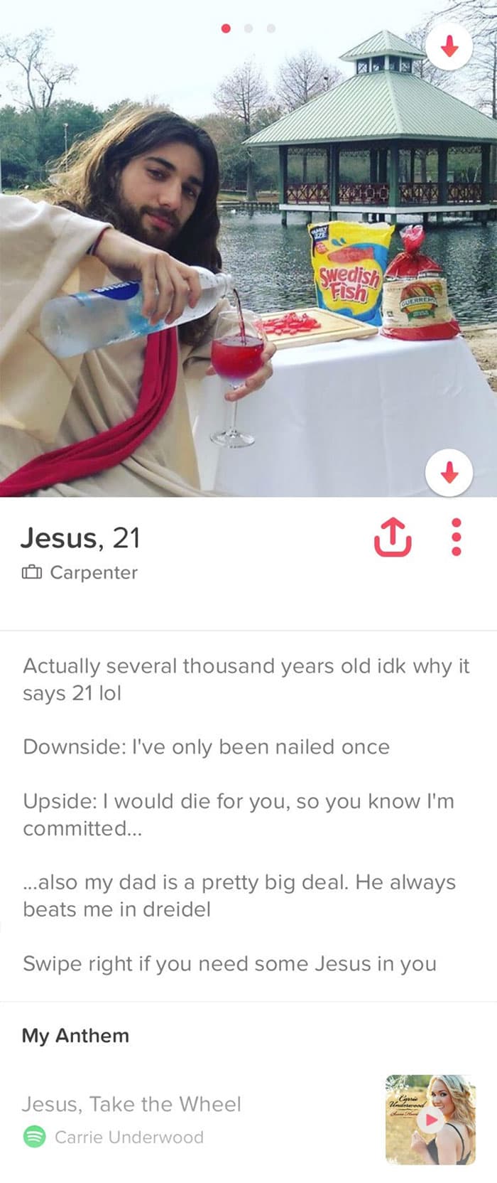 21 Perfiles de Tinder que son de oro puro