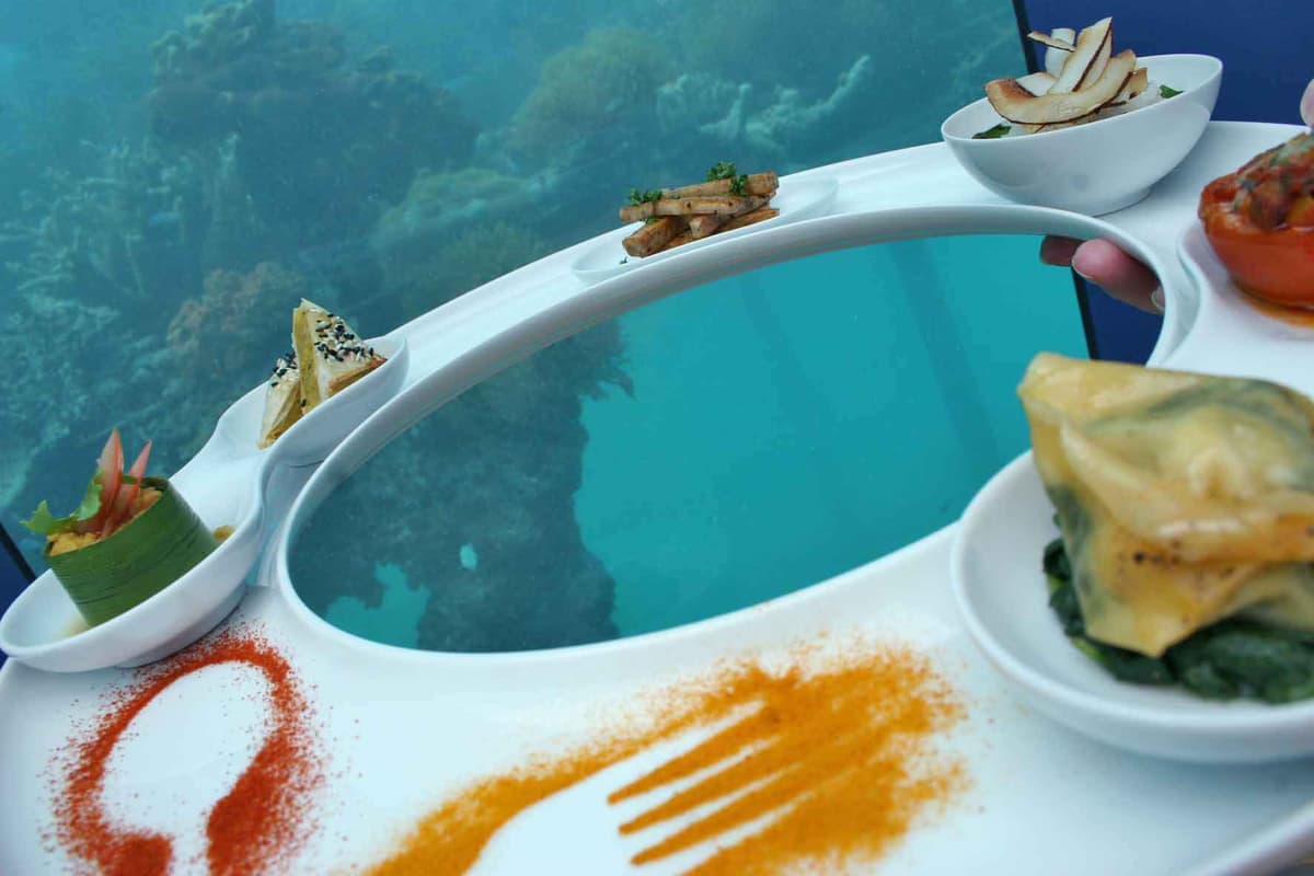25 World Best Restaurant Views 15: