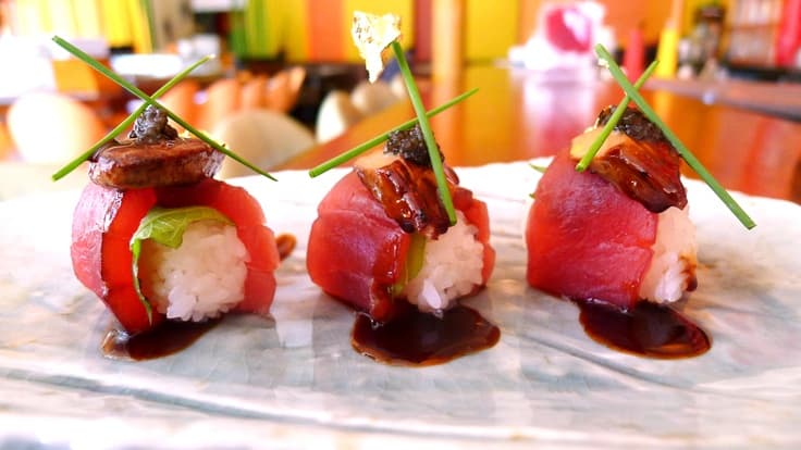 25 World Best Restaurant Views 83: