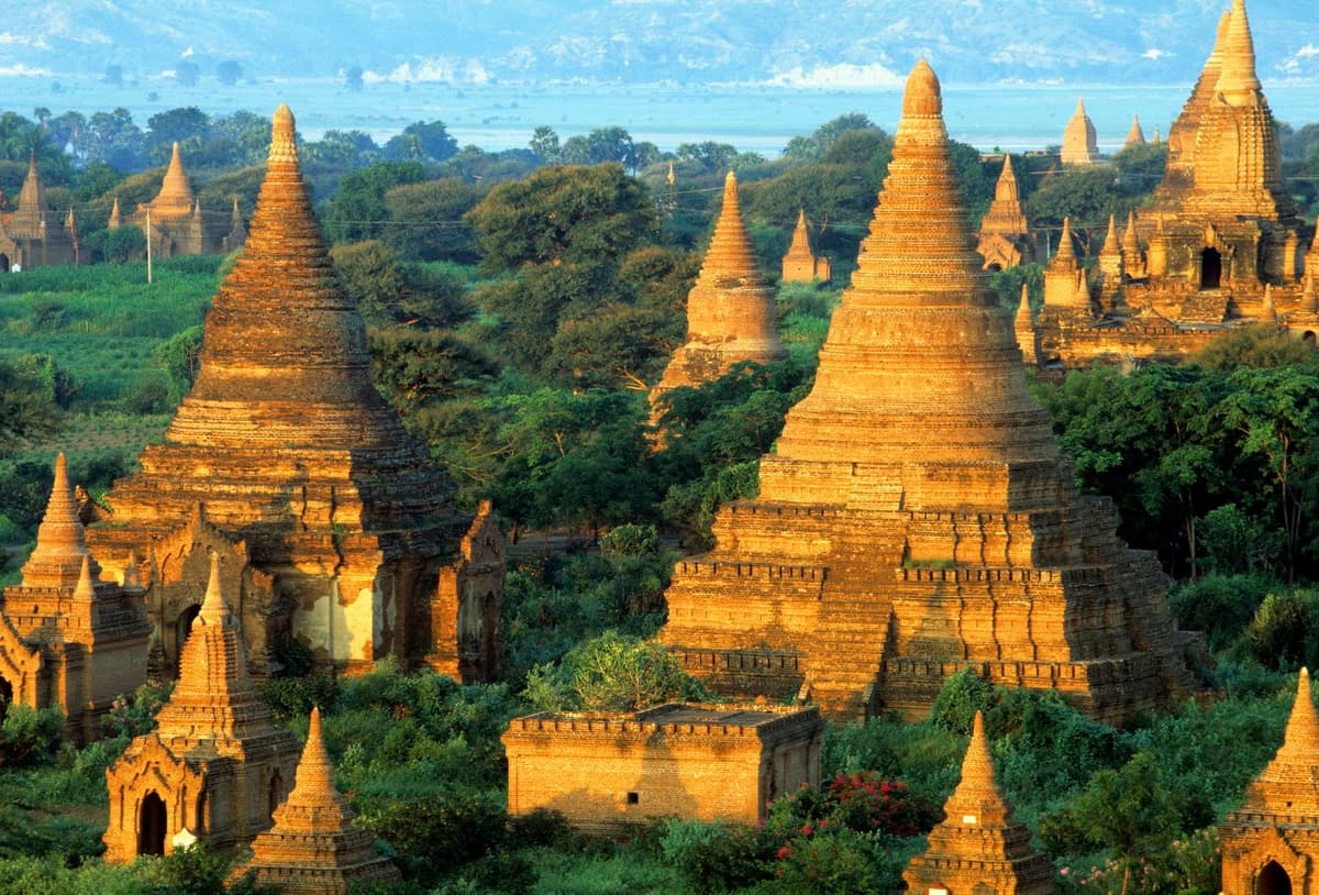 7) Baghan, Birmania