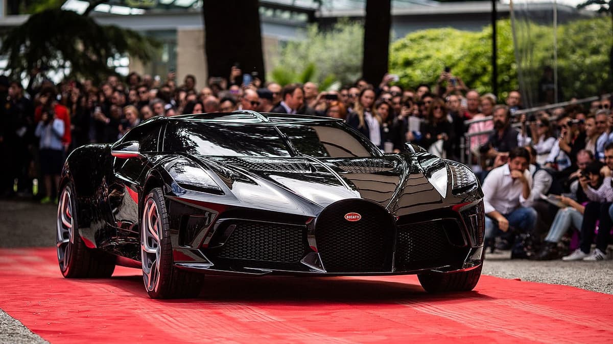 Bugatti la Voiture Noire # 1 | Bayas cerebrales