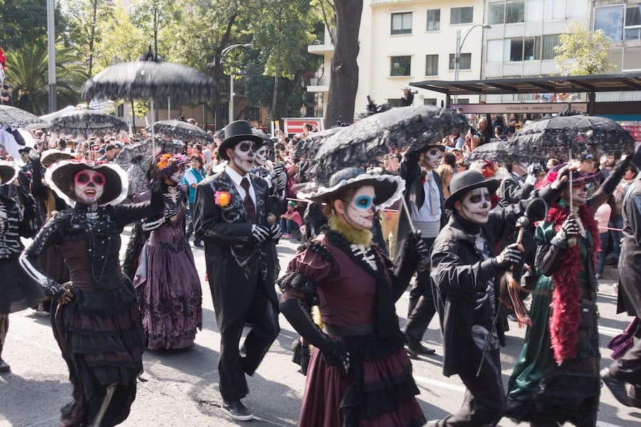México | 10 países que son más divertidos. | Bayas cerebrales