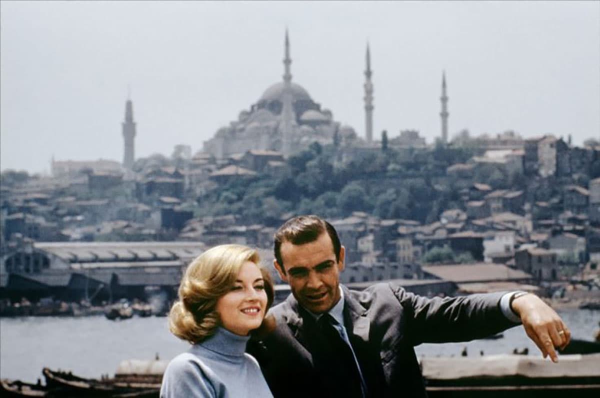 Visita estos increíbles lugares relacionados con James Bond