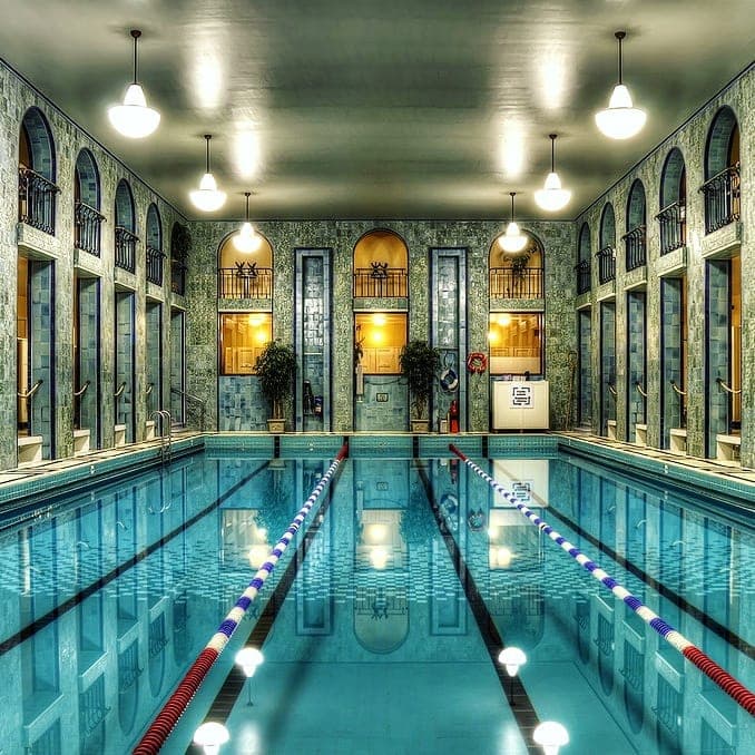 Las 6 piscinas históricas más antiguas del planeta