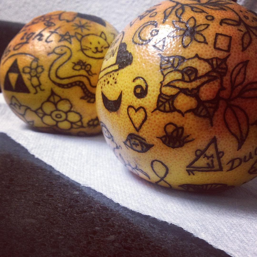 # 10 | Las naranjas de las naranjas una nueva tendencia del tatuaje. | Bayas cerebrales