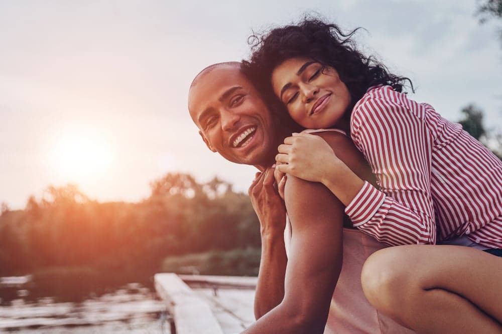Debes pasar el resto de tu vida con tu novia usando solo 7 fichas.