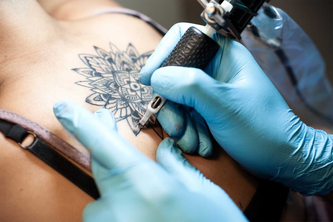 Los objetos de tatuaje prefieren evitar realizarse