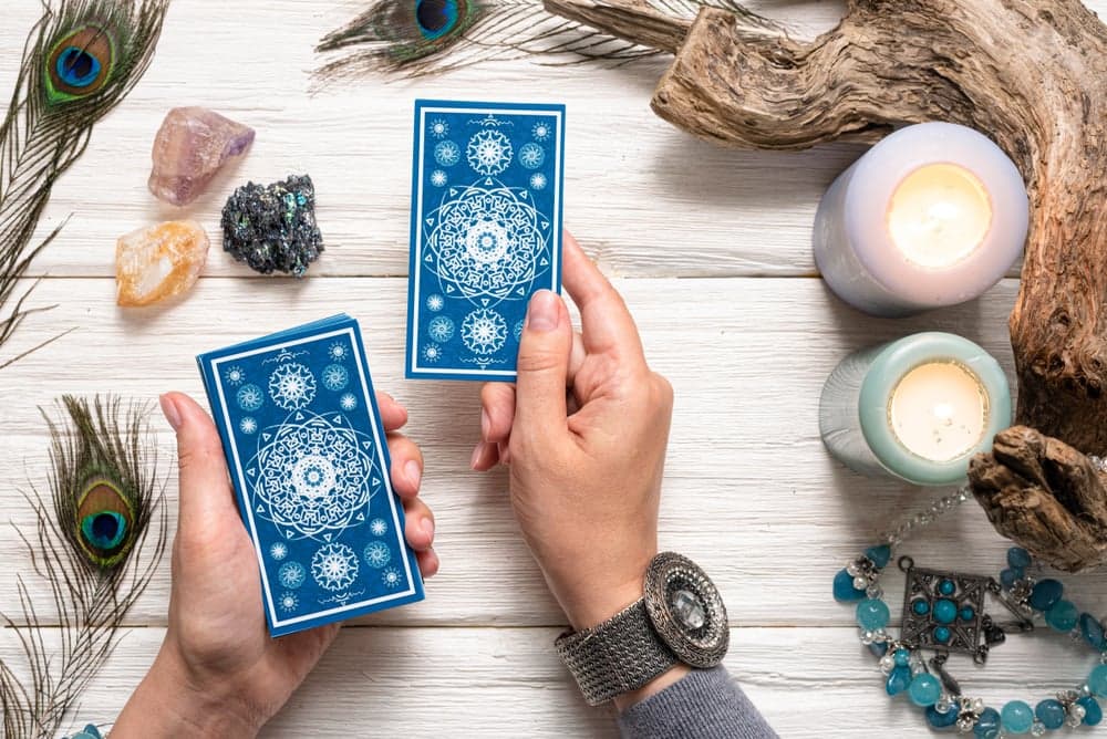 Una breve historia sobre el tarot y datos interesantes que desconocías.
