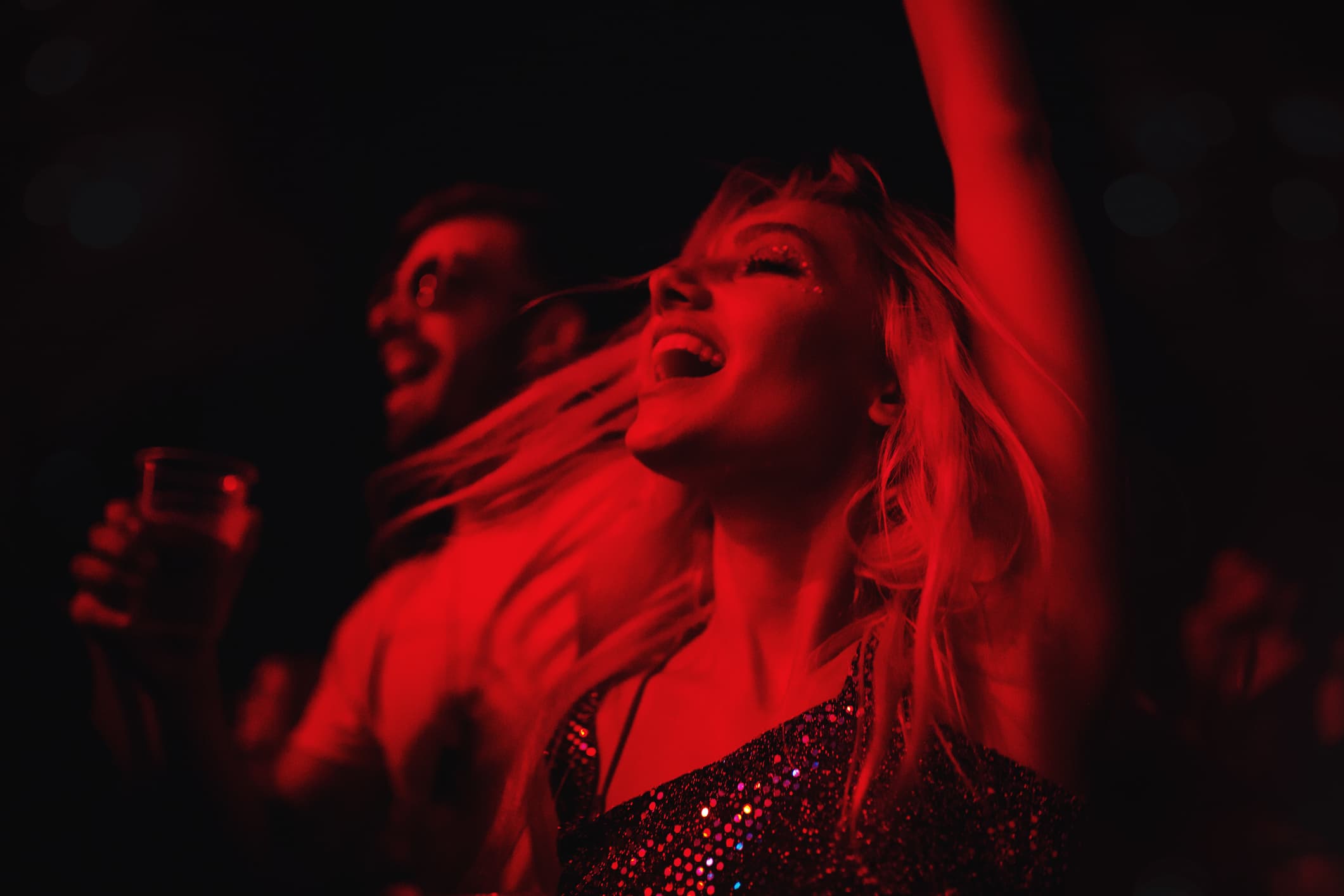 8 maneras en que el amor influye en tu cerebro, respaldadas por la ciencia.