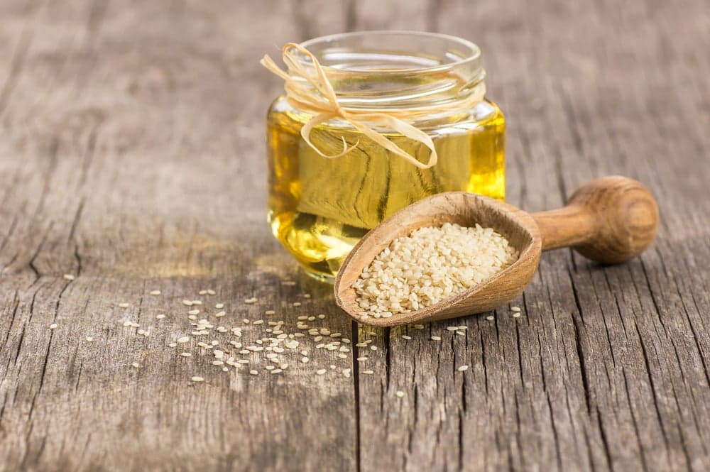 12 sorprendentes ventajas del aceite de sésamo para tu salud.