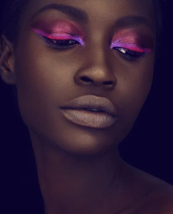 Modifica tu maquillaje Cómo lucir exótica y misteriosa. 7 pasos | su belleza
