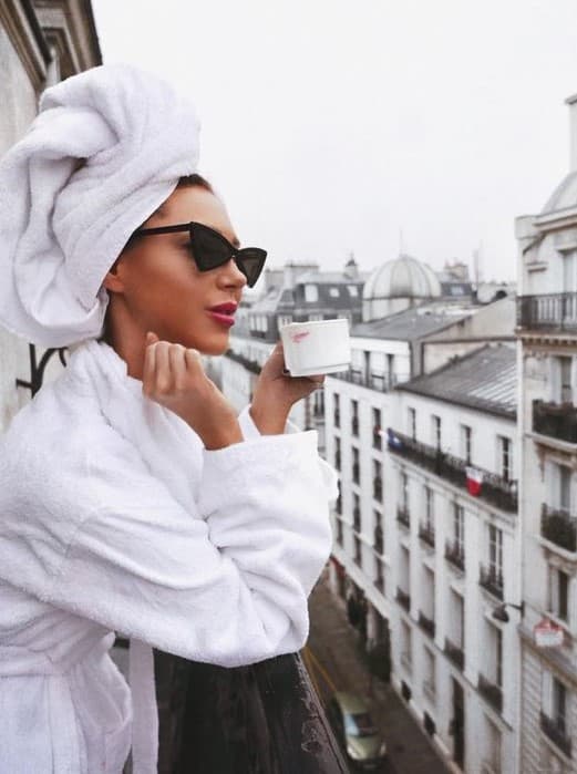 Disfruta de mini vacaciones | 8 hábitos diarios que te harán más feliz | Su belleza: