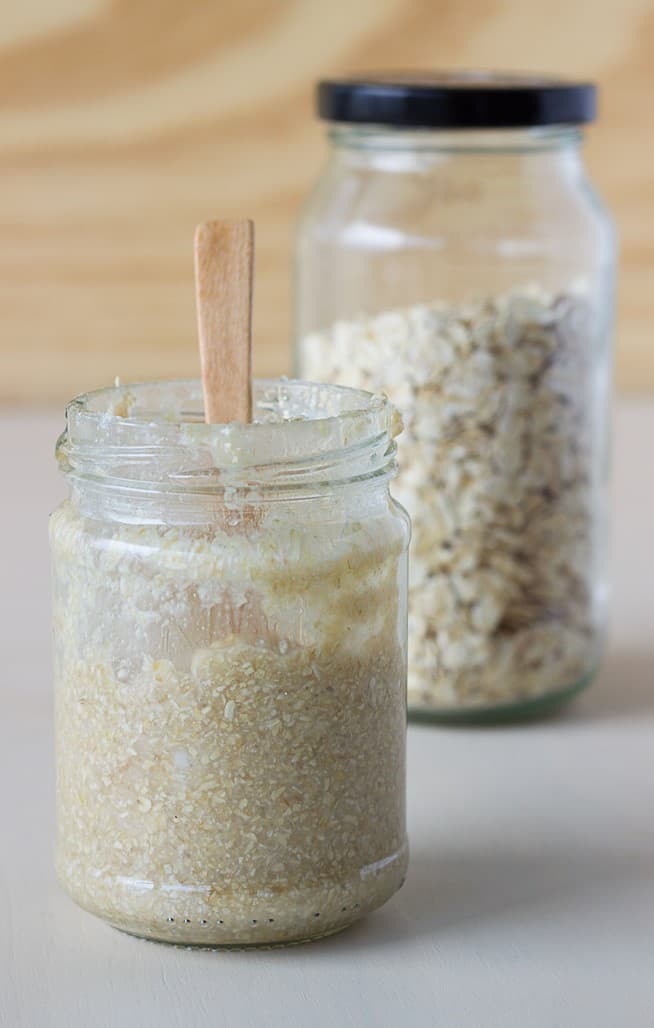 Ingredientes del exfoliante de sal, avena y miel | 10 recetas caseras de exfoliantes con sal marina | su belleza