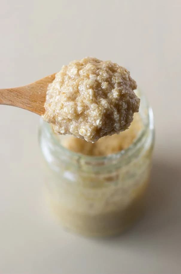 Exfoliante de sal de avena y miel | 10 recetas caseras de exfoliantes con sal marina | su belleza