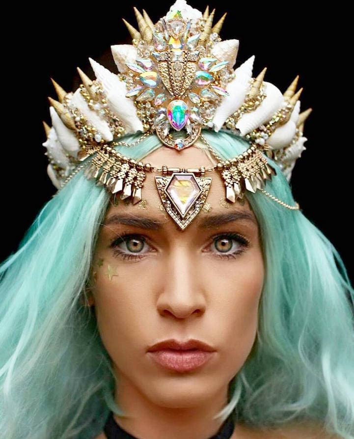 Sirena |: 11 ideas de maquillaje de Halloween geniales y aterradoras para probar este año | Su belleza: