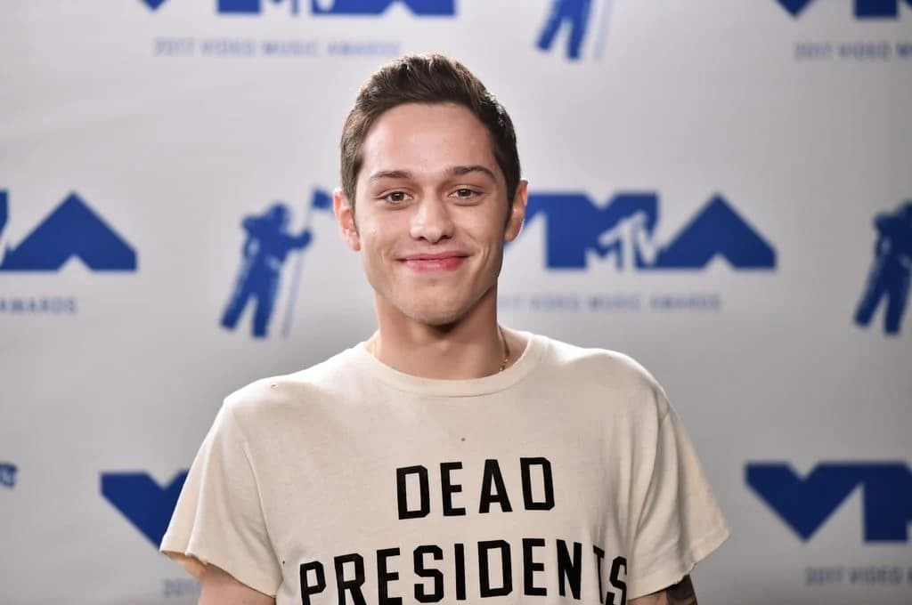 Acoso escolar | 12 cosas que no sabías sobre Pete Davidson | su belleza