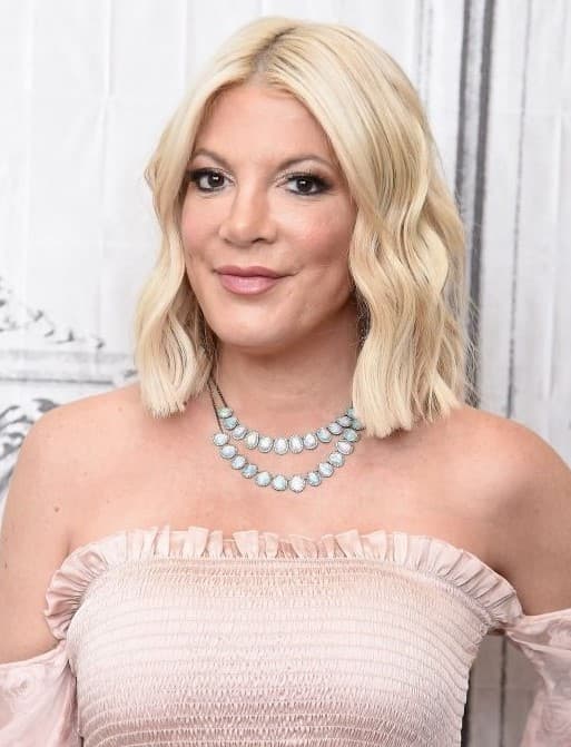 Tori Spelling |: Beverly Hills 90210 Elenco antes y ahora | su belleza