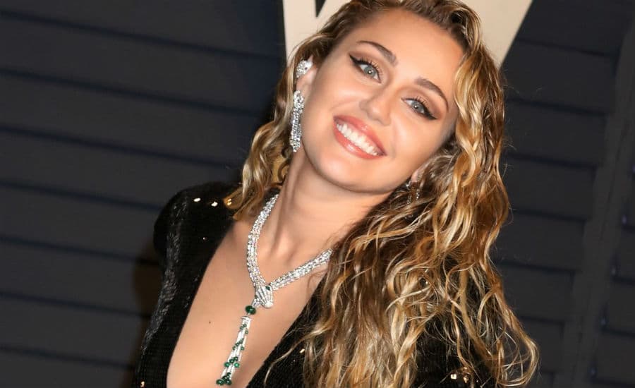 Miley Cyrus |: Su Belleza: