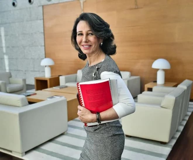 Ana Patricia Botín | 8 mujeres más poderosas del mundo Su Belleza
