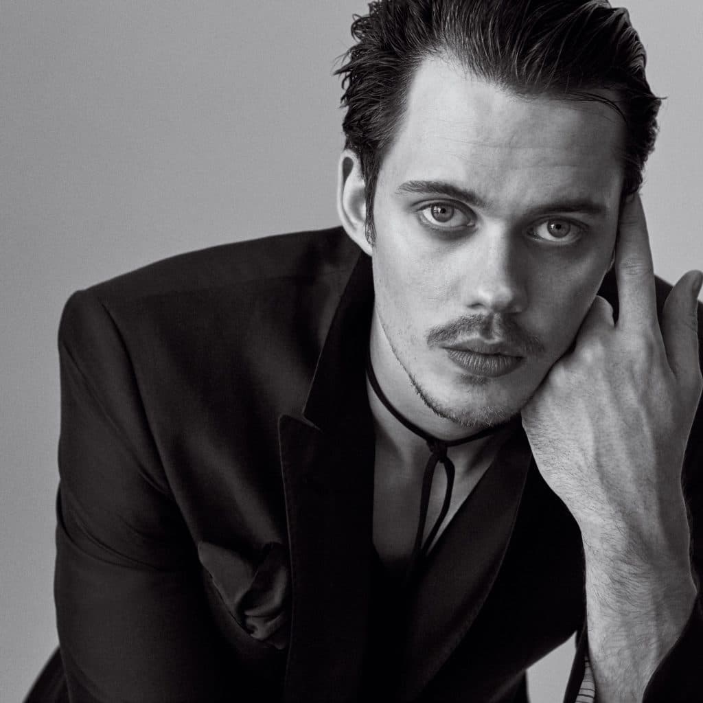 Bill Skarsgård |: 6 espectáculos masculinos de Hollywood de nueva generación |: Su belleza