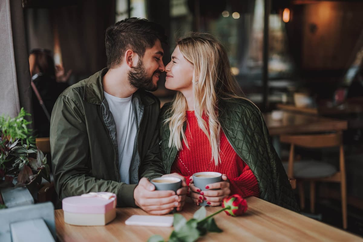 Presume ante él | 8 lindas formas de hacer sonreír a tu amigo después de un mal día | su belleza