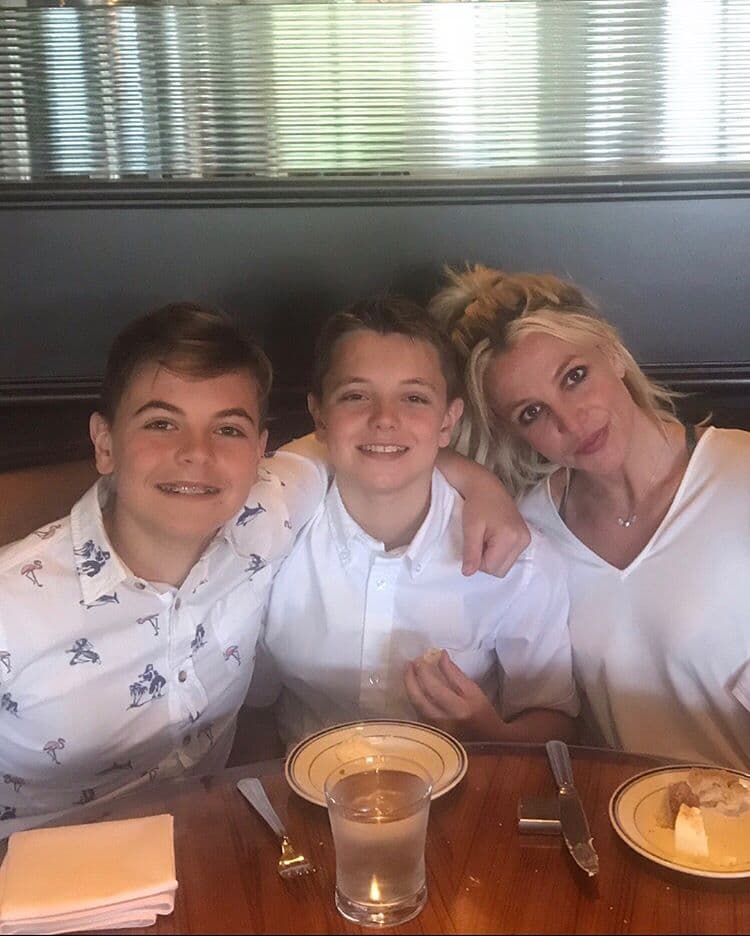 Sean Federline (13 años) y Jaden James Federline (12 años) | Britney Spears |: Su belleza