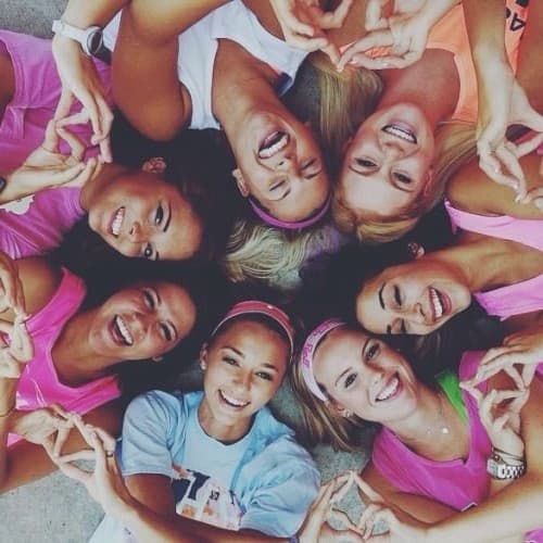 CAPRICORNIO (22 de diciembre - 19 de enero) ¿Qué tipo de amigo eres según tu signo zodiacal? su belleza