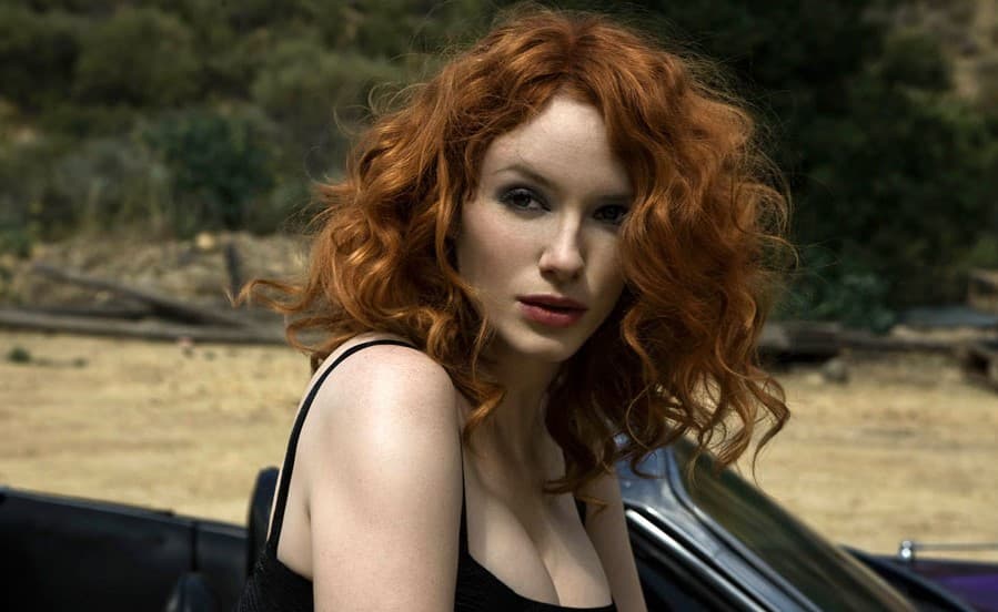Christina Hendricks 12 maravillas de Hollywood que casi interpretaron a la Mujer Maravilla | su belleza