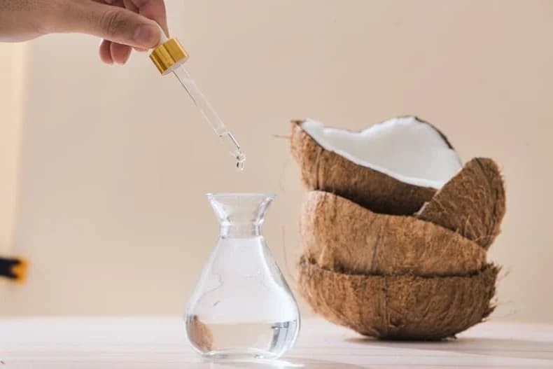 Aceite de coco |: 15 remedios naturales que las mujeres indias usan para una piel perfecta | su belleza