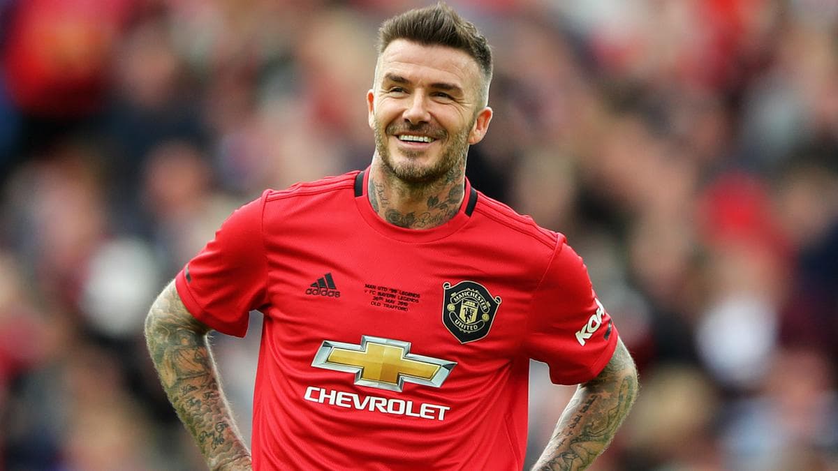 David Beckham |: 8 atletas más bellos que te dejarán boquiabierto | su belleza