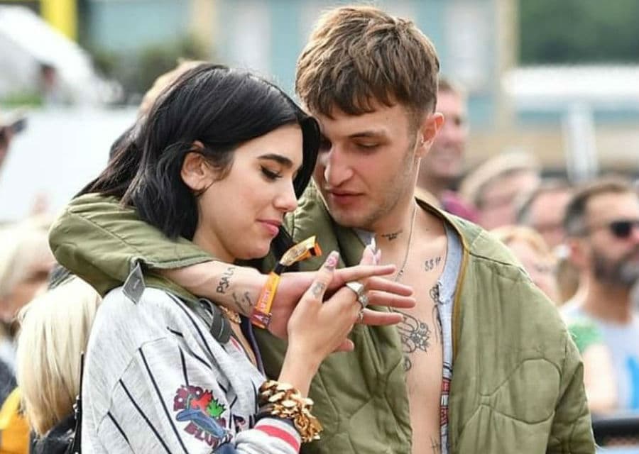 7 sorprendentes parejas de celebridades que nos dejaron boquiabiertos en 2019.