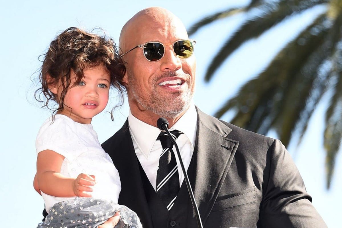 14 razones que evidencian que Dwayne Johnson es un excelente padre.