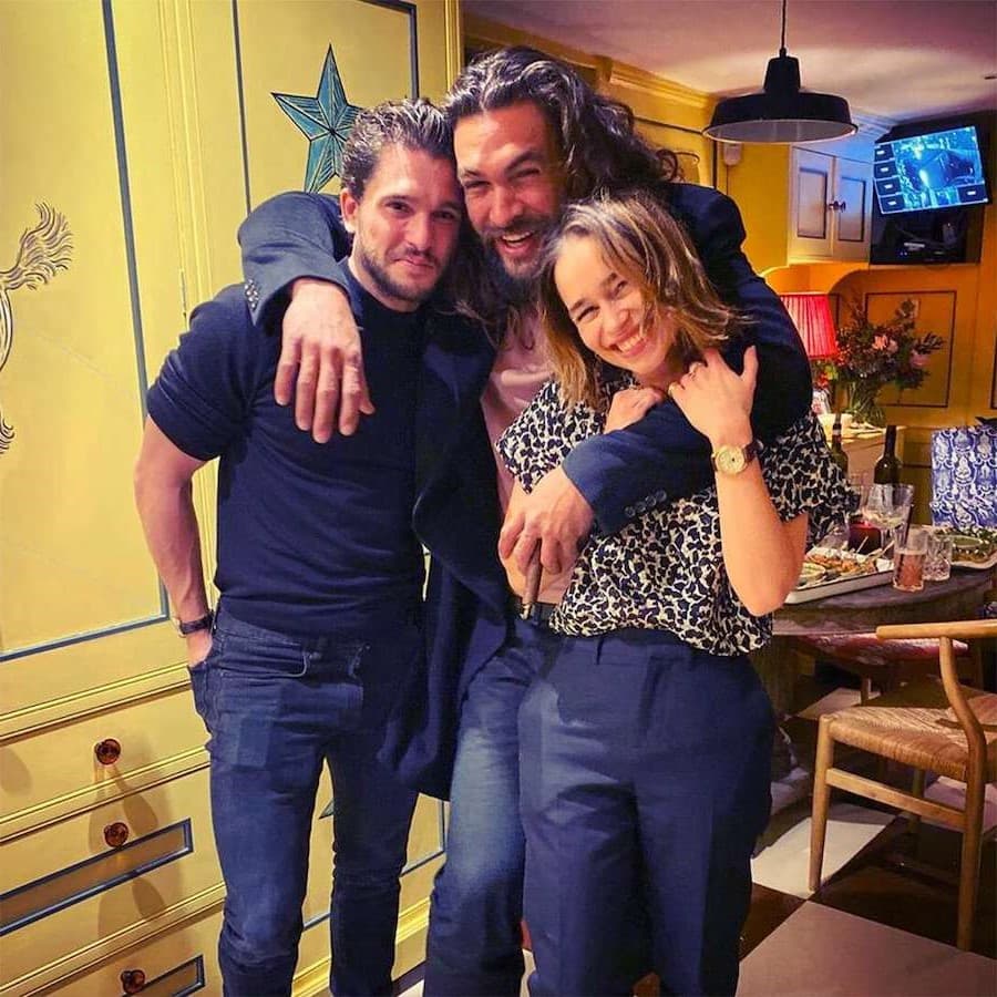 Es feliz solo 8 razones más para amar a Emilia Clarke | su belleza