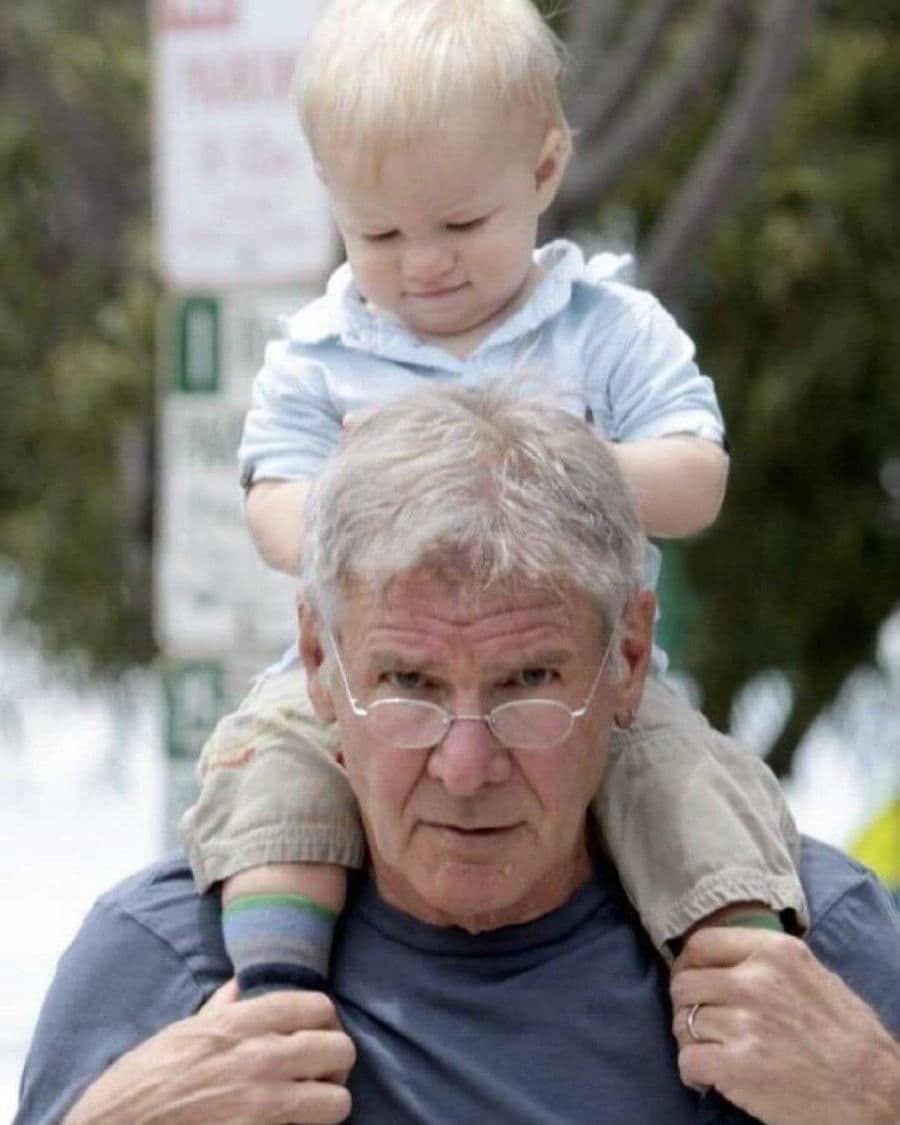 Harrison Ford | 12 abuelos famosos con sus nietos derretirán tu corazón | su belleza