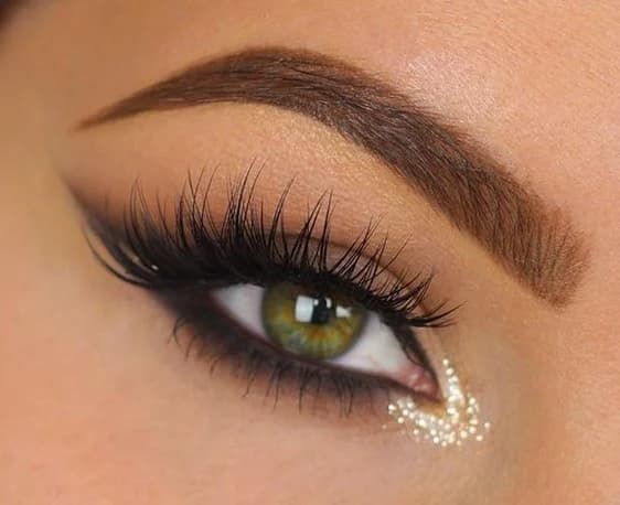 Iluminador |: Tutorial de ojos ahumados para principiantes | su belleza