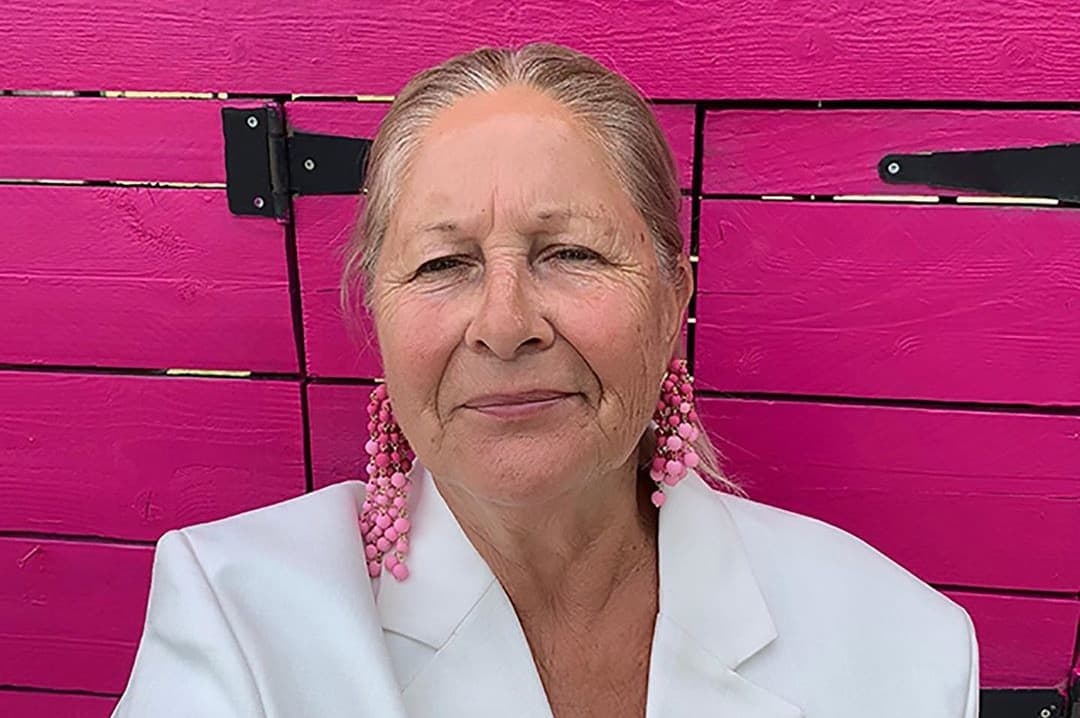 La abuela Jacquemus presenta su nueva colección de looks.