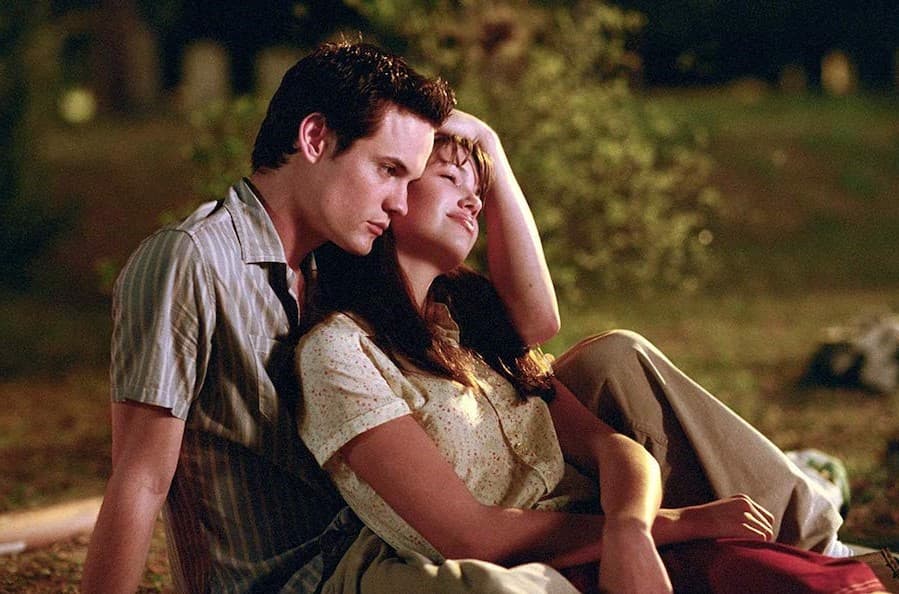 Jamie y Landon - Un paseo para recordar, 2002 |: 10 parejas de películas más trágicas | su belleza