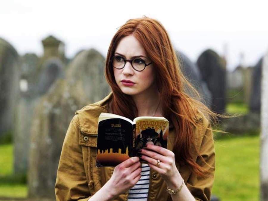 No sabe nadar 8 datos curiosos que no sabías sobre Karen Gillan | su belleza
