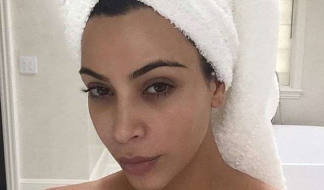Microneedling de Kim Kardashian |: Todo lo que necesitas saber sobre Microneedling | su belleza