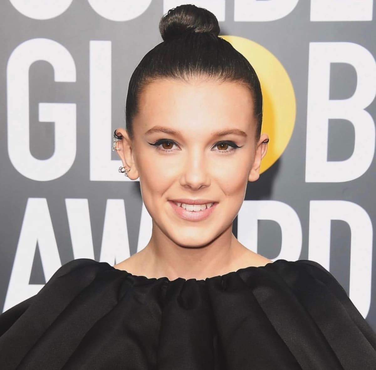 La era de Millie Bobby Brown | 7 datos sobre Millie Bobby Brown que nunca supiste | su belleza
