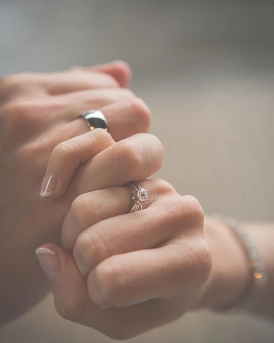 Gancho para un dedo | La forma en que se toman de la mano revela más sobre su relación de lo que cree Su Belleza