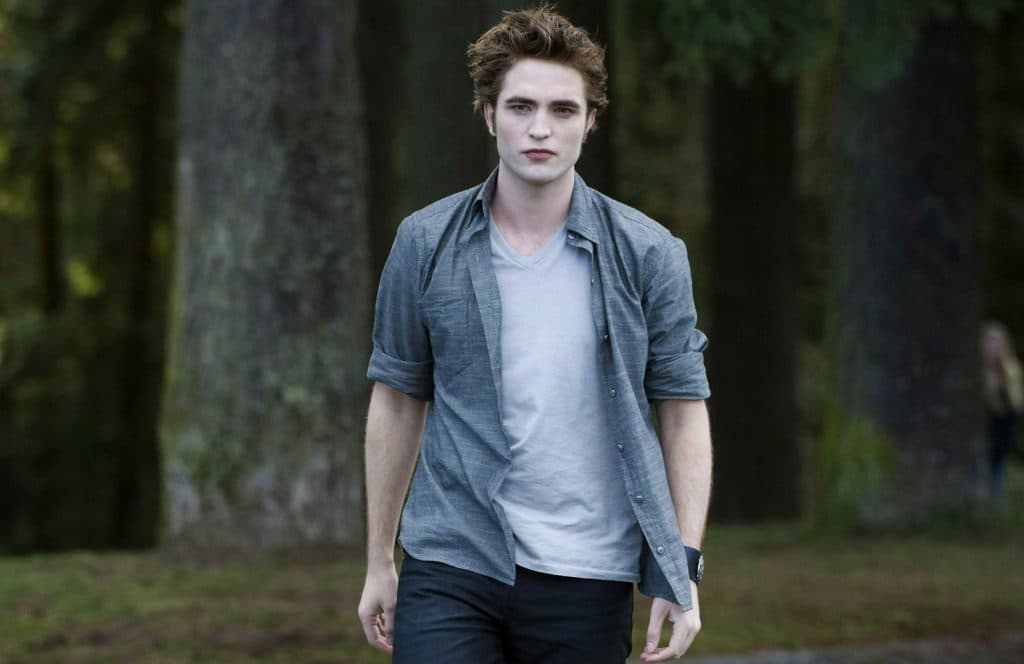 Los abdominales de 6 paquetes no son reales | 15 datos sorprendentes sobre Robert Pattinson Su belleza
