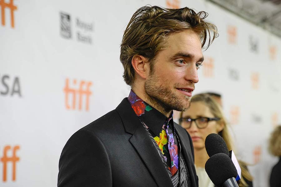 Mide 185 cm 15 datos sorprendentes sobre Robert Pattinson Su belleza