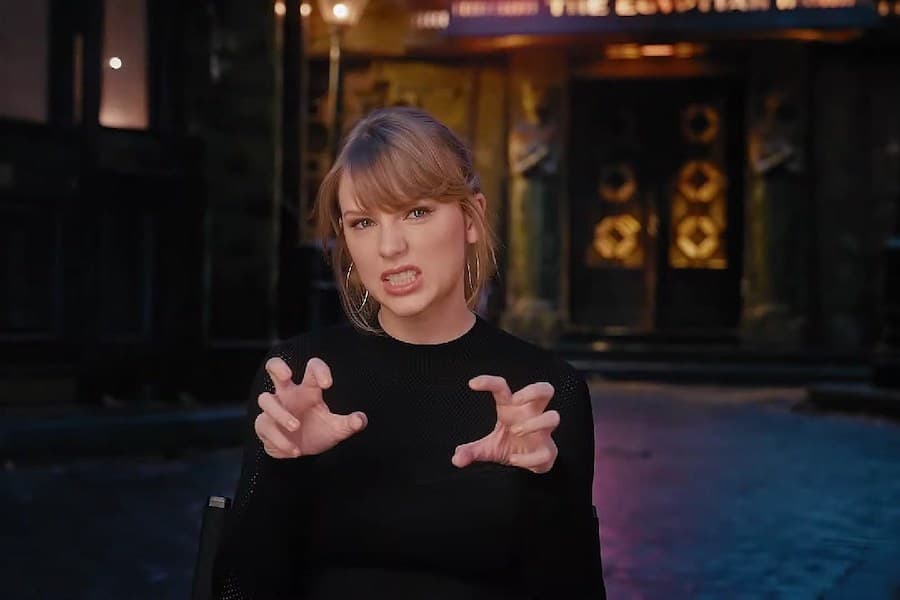 ¿Taylor Swift es su verdadero nombre? |: Taylor Swift. 8 datos sorprendentes sobre las rubias más calientes de Hollywood | su belleza