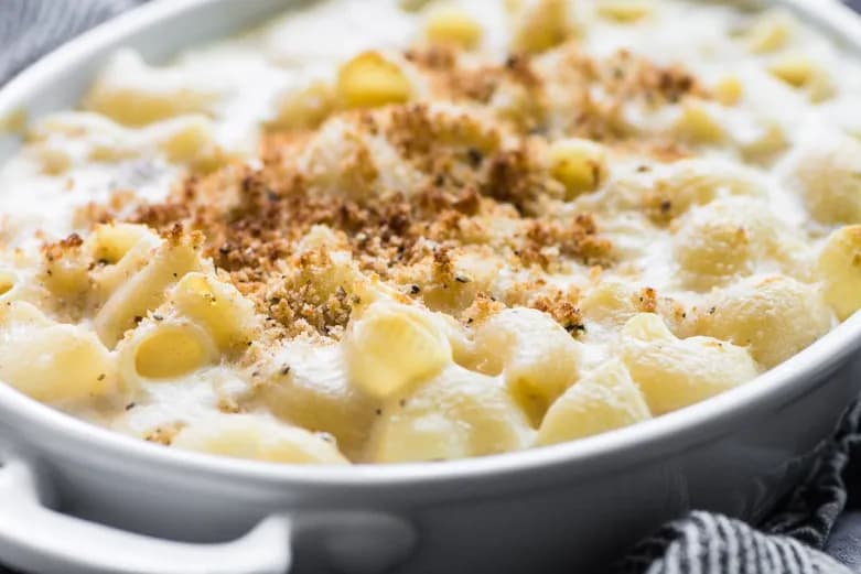 Macarrones con queso Brie y cuatro quesos | 8 ideas de platos vegetarianos para la mesa de Acción de Gracias |: Su belleza